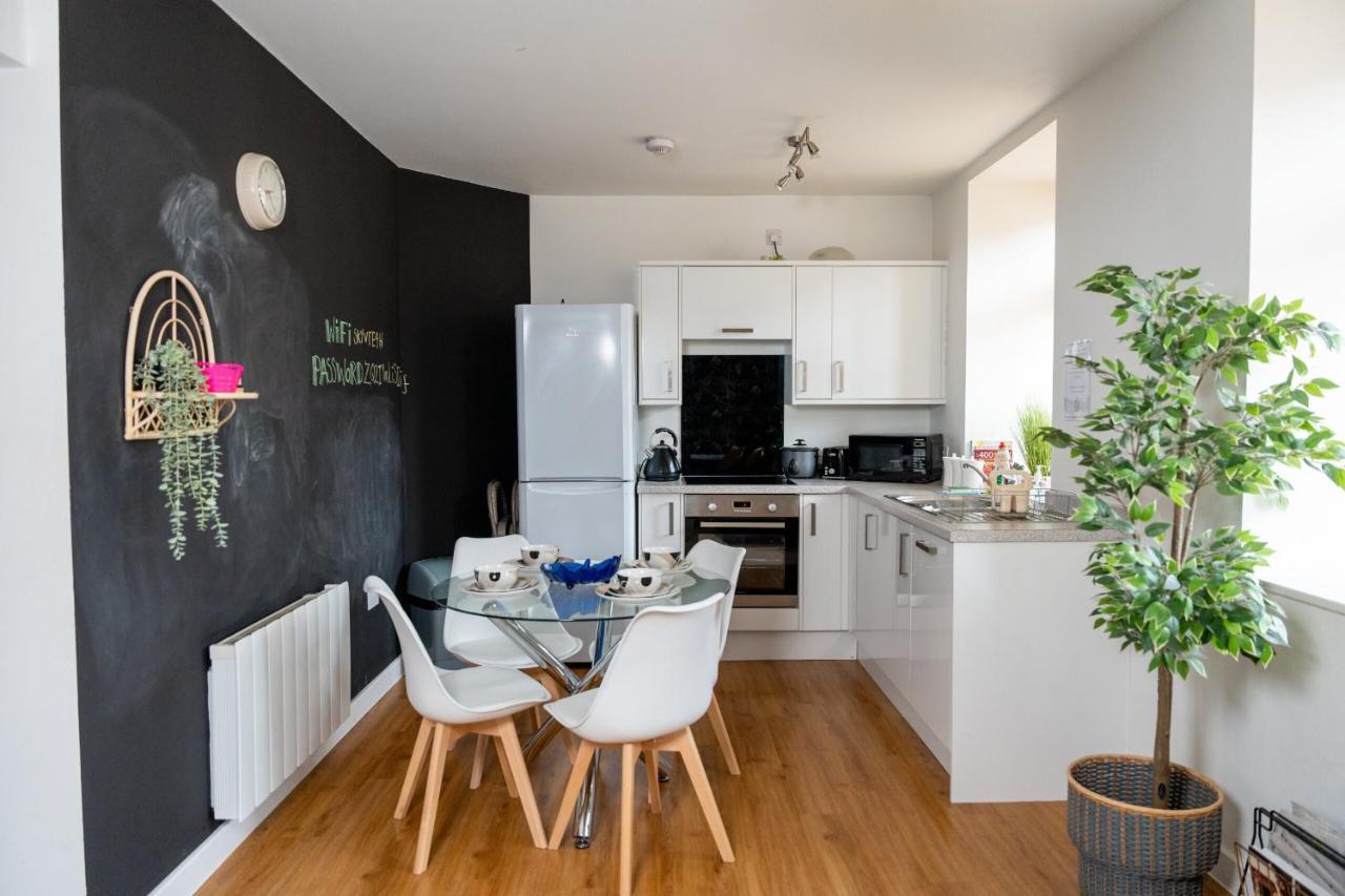 Modern & Spacious Flat In The Centre Of Bristol! Buitenkant foto